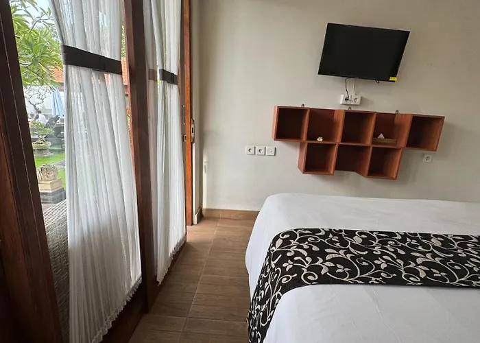 The Kanha Palace 3* Batununggul